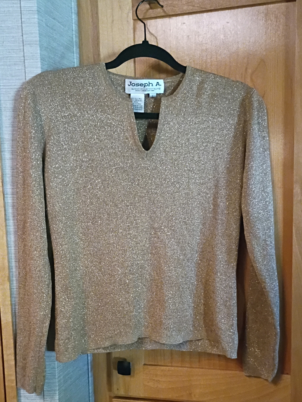 Joseph A Metallic Gold V-Neck Sparkle Sweater